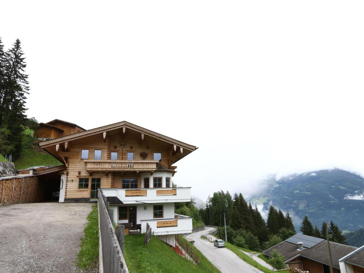 Holiday Flat Schoeser, Fuegen ฟือเกนแบร์ก ภายนอก รูปภาพ