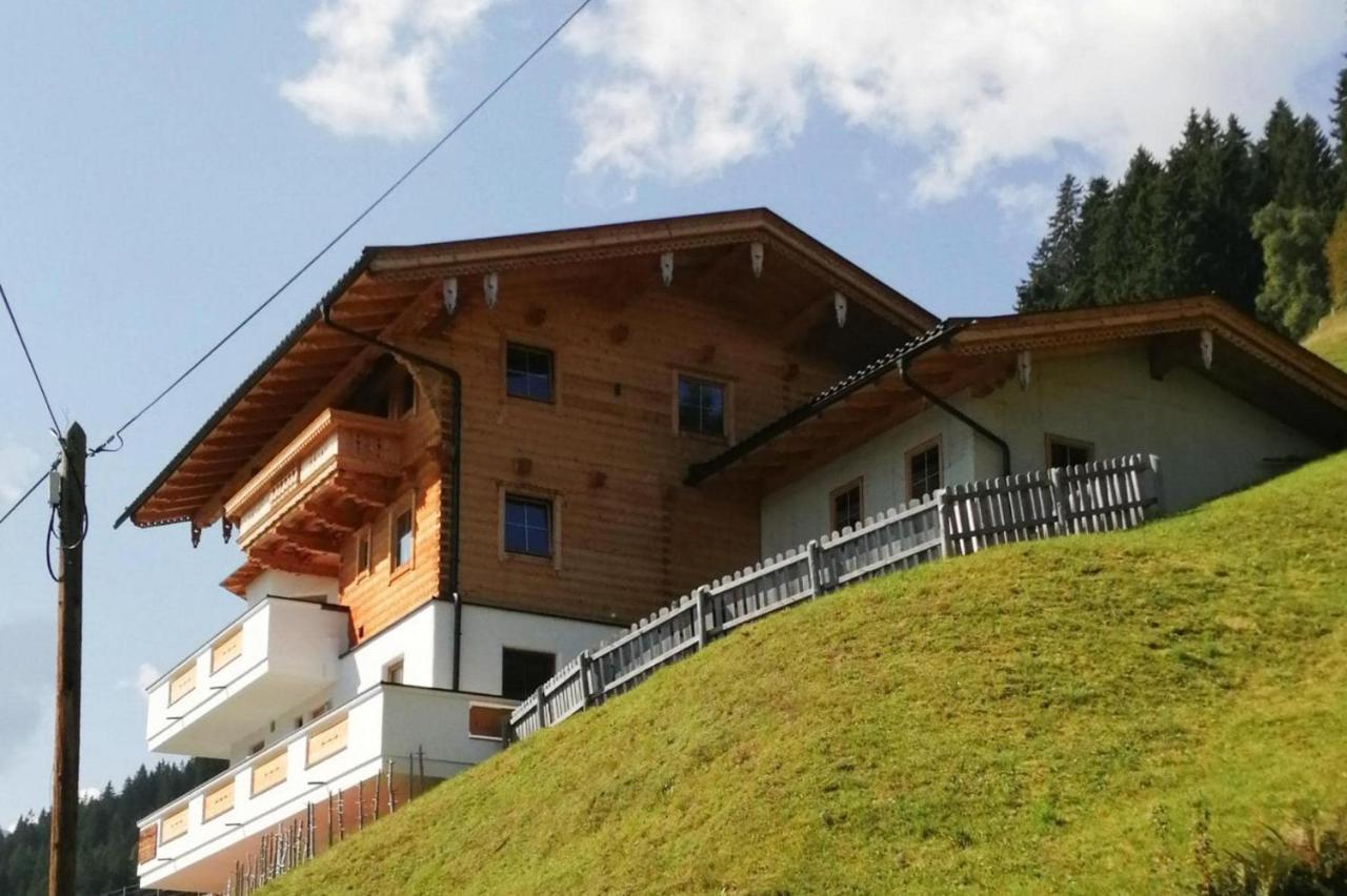 Holiday Flat Schoeser, Fuegen ฟือเกนแบร์ก ภายนอก รูปภาพ